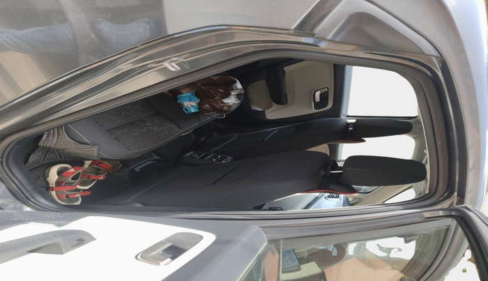 2024 Tata ALTROZ  XZ PLUS (S) , Diesel, Manual, 9,863 km, interior