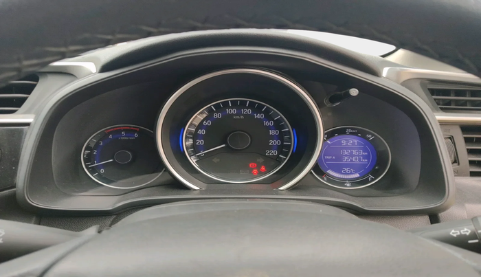 2018 Honda WR-V 1.5L I-DTEC VX MT, Diesel, Manual, 1,32,763 km, interior