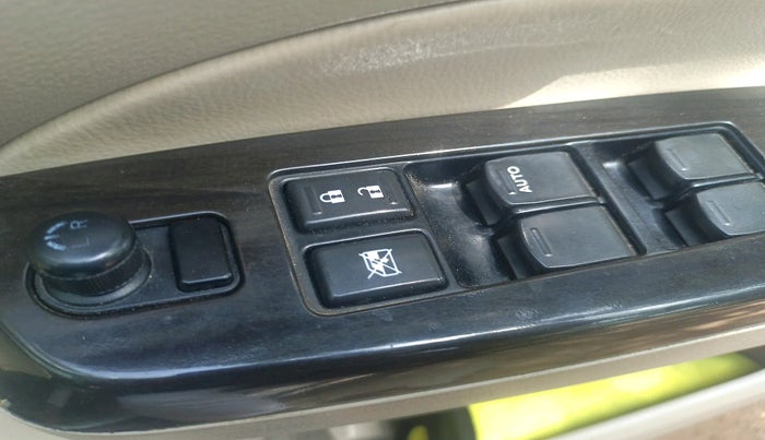 2016 Maruti Ciaz ZDI+ SHVS, Diesel, Manual, 1,60,791 km, interior