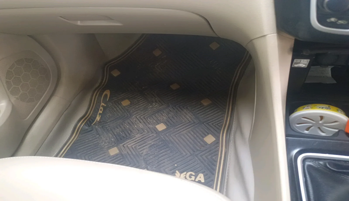 2016 Maruti Ciaz ZDI+ SHVS, Diesel, Manual, 1,60,791 km, interior