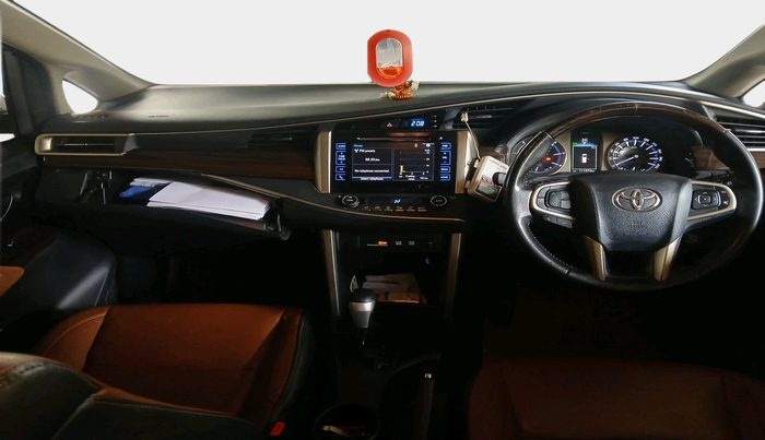 2016 Toyota Innova Crysta 2.8 ZX AT 7 STR, Diesel, Automatic, 1,11,572 km, interior