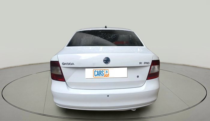 2014 Skoda Rapid ELEGANCE 1.6 TDI CR MT, Diesel, Manual, 1,09,973 km, exterior