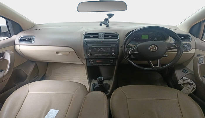 2014 Skoda Rapid ELEGANCE 1.6 TDI CR MT, Diesel, Manual, 1,09,973 km, interior