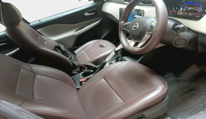 2022 Nissan MAGNITE XV TURBO CVT, Petrol, Automatic, 15,116 km, interior