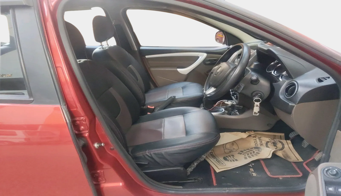 2017 Renault Duster RXL PETROL, Petrol, Manual, 61,540 km, interior