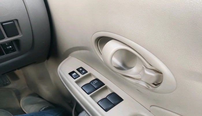 2013 Nissan Sunny XL, Petrol, Manual, 64,351 km, interior