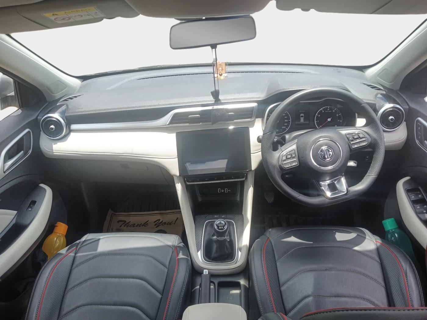 2024 MG ASTOR Sprint 1.5 MT (Ivory), Petrol, Manual, 9,50,000 km, interior