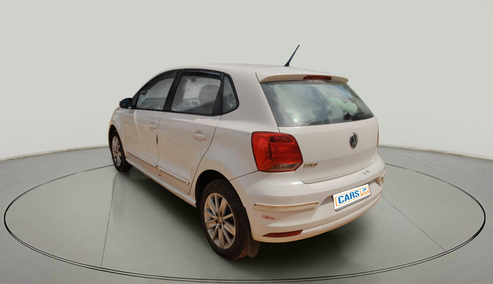 2016 Volkswagen Polo HIGHLINE1.2L, Petrol, Manual, 1,35,313 km, exterior
