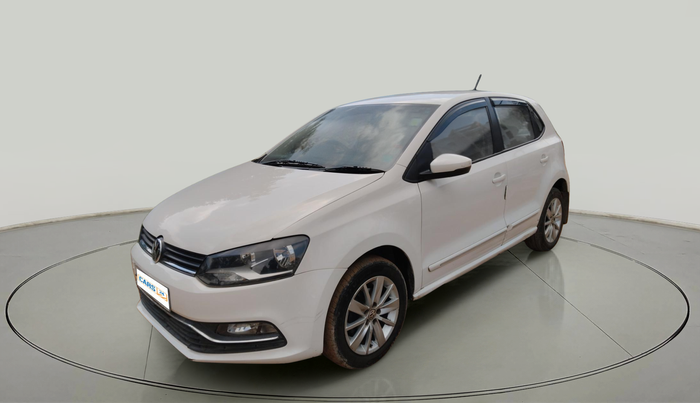 2016 Volkswagen Polo HIGHLINE1.2L, Petrol, Manual, 1,35,313 km, exterior