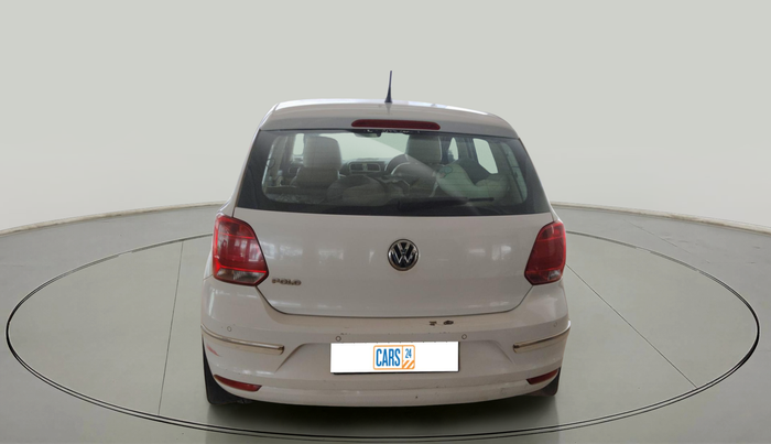 2016 Volkswagen Polo HIGHLINE1.2L, Petrol, Manual, 1,35,313 km, exterior