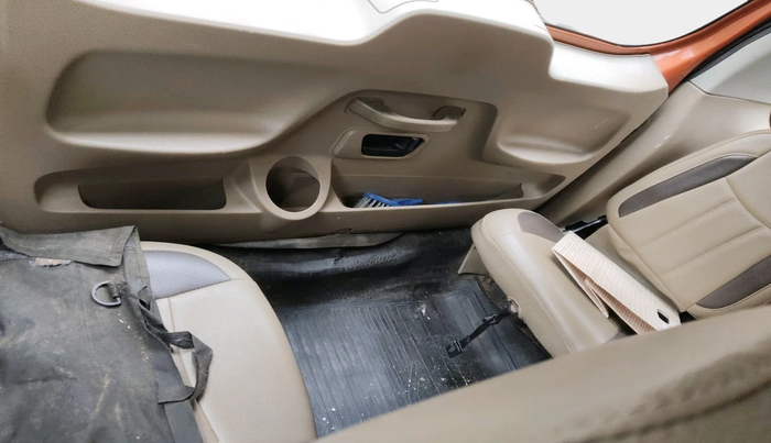 2016 Mahindra TUV300 T8 AMT, Diesel, Automatic, 91,160 km, interior