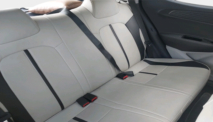 2020 Hyundai GRAND I10 NIOS SPORTZ AMT 1.2 KAPPA VTVT, Petrol, Automatic, 16,460 km, interior