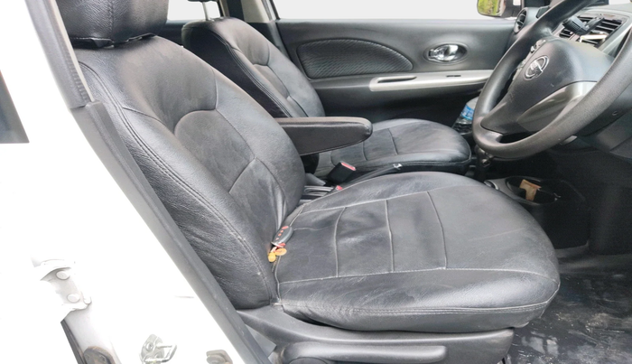 2017 Nissan Micra XV CVT, Petrol, Automatic, 73,852 km, interior