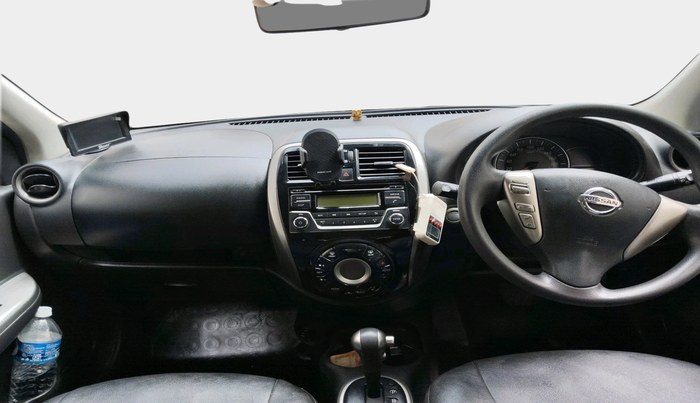 2017 Nissan Micra XV CVT, Petrol, Automatic, 73,852 km, interior