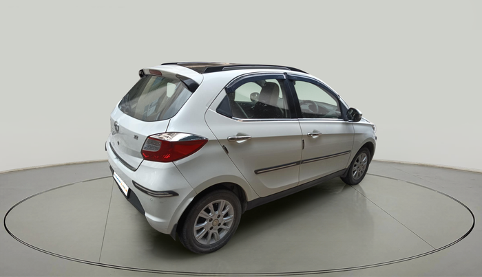 2018 Tata Tiago XZ PETROL, Petrol, Manual, 39,500 km, exterior