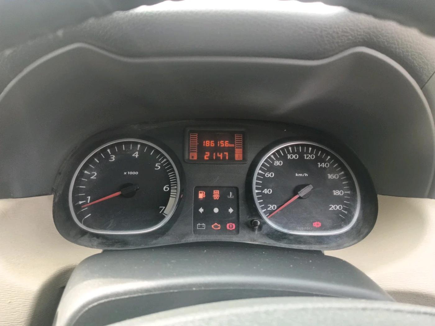2012 Renault Duster 110 PS RXZ DIESEL, Diesel, Manual, 1,86,156 km, interior