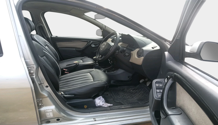 2012 Renault Duster 110 PS RXZ DIESEL, Diesel, Manual, 1,86,156 km, interior