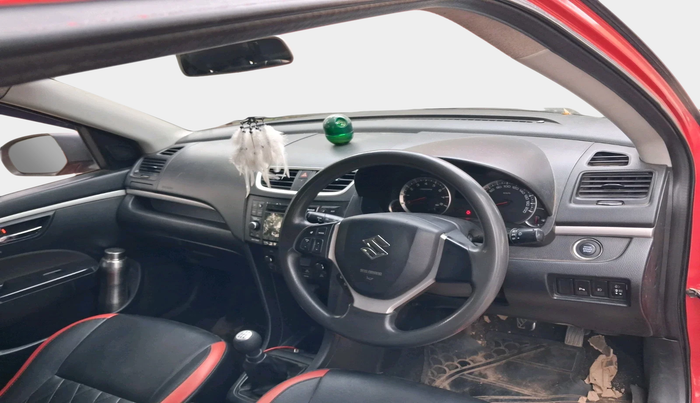 2014 Maruti Swift ZXI, Petrol, Manual, 1,09,647 km, interior