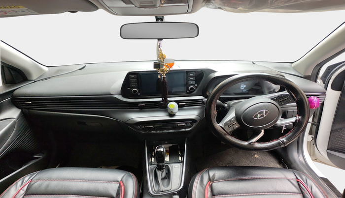 2022 Hyundai NEW I20 SPORTZ 1.2 AT, Petrol, Automatic, 20,898 km, interior