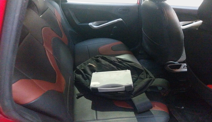 2013 Ford Figo TITANIUM 1.4 DIESEL, Diesel, Manual, 1,18,104 km, interior