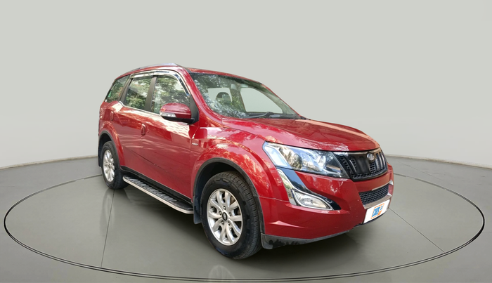 2016 Mahindra XUV500 W10 AWD AT, Diesel, Automatic, 97,578 km, exterior