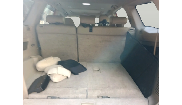 2016 Mahindra XUV500 W10 AWD AT, Diesel, Automatic, 97,578 km, exterior