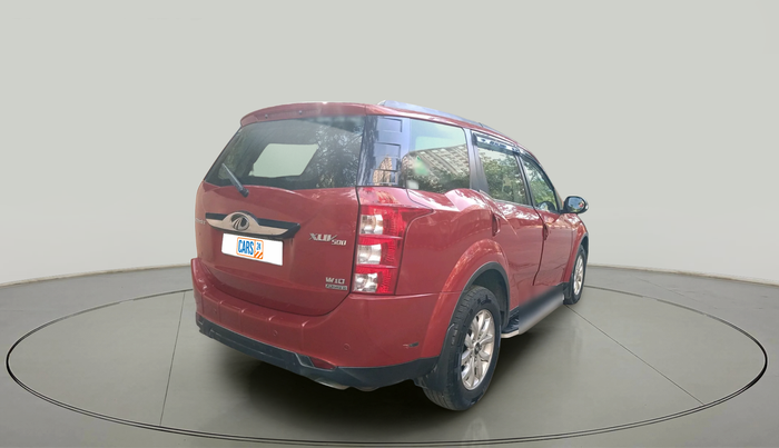 2016 Mahindra XUV500 W10 AWD AT, Diesel, Automatic, 97,578 km, exterior