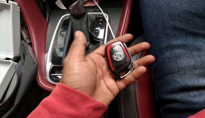 2023 MG ASTOR SAVVY 1.3 TURBO AT S RED, Petrol, Automatic, 28,346 km, interior