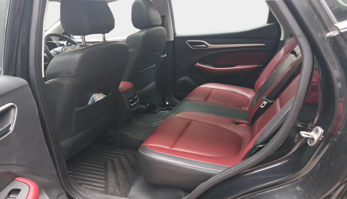 2023 MG ASTOR SAVVY 1.3 TURBO AT S RED, Petrol, Automatic, 28,346 km, interior