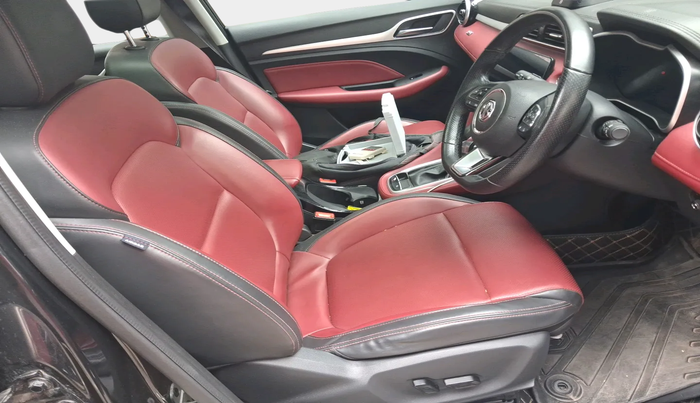 2023 MG ASTOR SAVVY 1.3 TURBO AT S RED, Petrol, Automatic, 28,346 km, interior