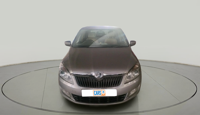 2014 Skoda Rapid ELEGANCE 1.6 MPI AT, Petrol, Automatic, 77,636 km, exterior
