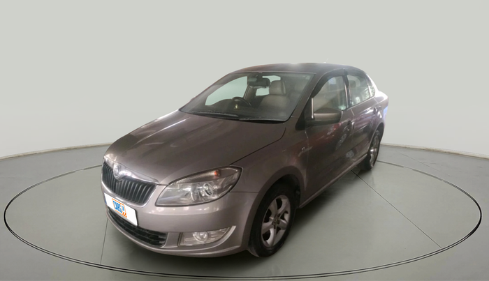 2014 Skoda Rapid ELEGANCE 1.6 MPI AT, Petrol, Automatic, 77,636 km, exterior