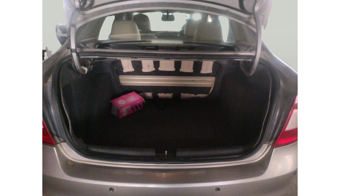 2014 Skoda Rapid ELEGANCE 1.6 MPI AT, Petrol, Automatic, 77,636 km, exterior