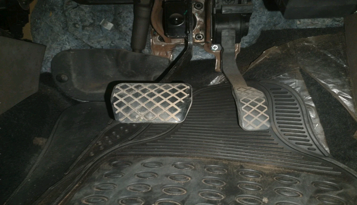 2014 Skoda Rapid ELEGANCE 1.6 MPI AT, Petrol, Automatic, 77,636 km, interior