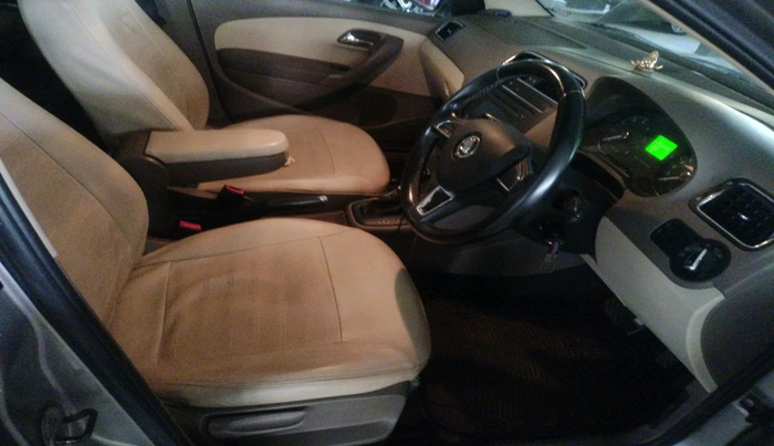 2014 Skoda Rapid ELEGANCE 1.6 MPI AT, Petrol, Automatic, 77,636 km, interior