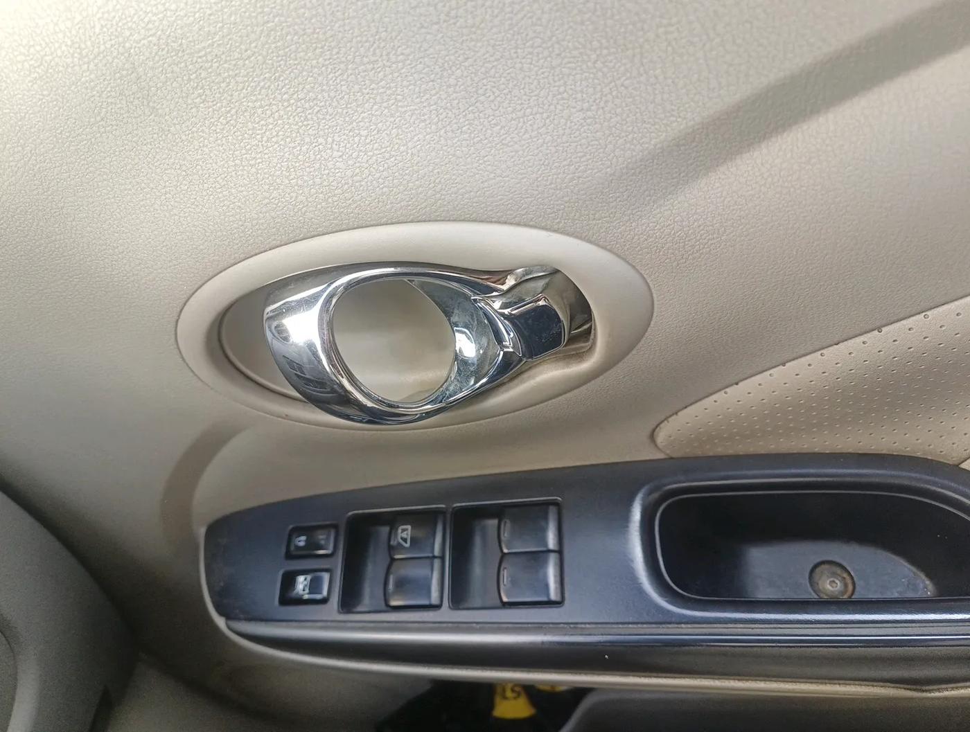 2013 Renault Scala RXZ PETROL AT, Petrol, Automatic, 90,270 km, interior