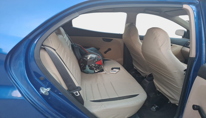 2016 Hyundai Eon ERA +, Petrol, Manual, 67,195 km, interior