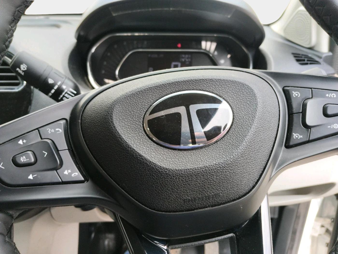 2024 Tata TIGOR XZ PLUS PETROL, Petrol, Manual, 5,400 km, interior