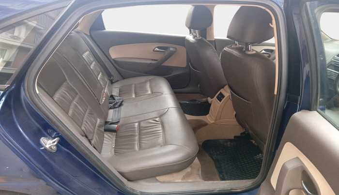 2011 Volkswagen Vento HIGHLINE DIESEL 1.6, Diesel, Manual, 99,073 km, interior