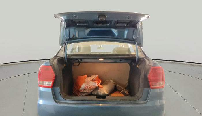 2017 Volkswagen Ameo HIGHLINE1.5L, Diesel, Manual, 1,10,071 km, exterior