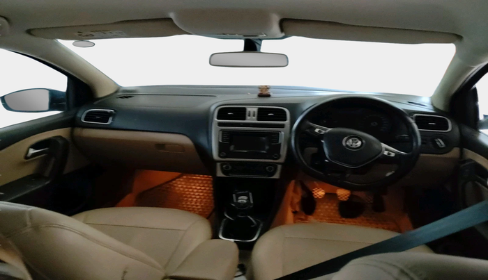 2017 Volkswagen Ameo HIGHLINE1.5L, Diesel, Manual, 1,10,071 km, interior