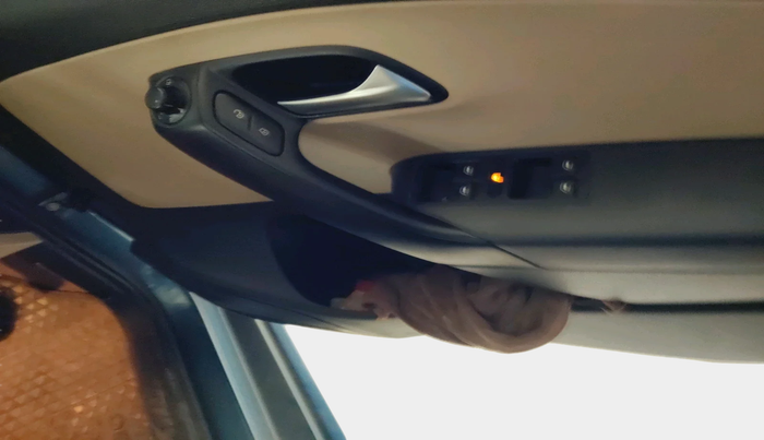 2017 Volkswagen Ameo HIGHLINE1.5L, Diesel, Manual, 1,10,071 km, interior