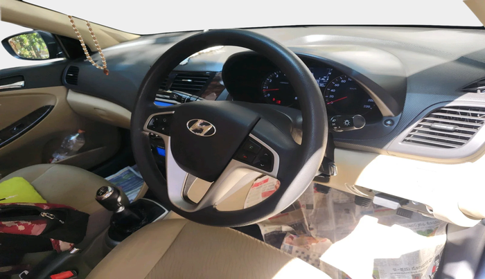 2014 Hyundai Verna FLUIDIC 1.6 VTVT SX, Petrol, Manual, 51,530 km, interior