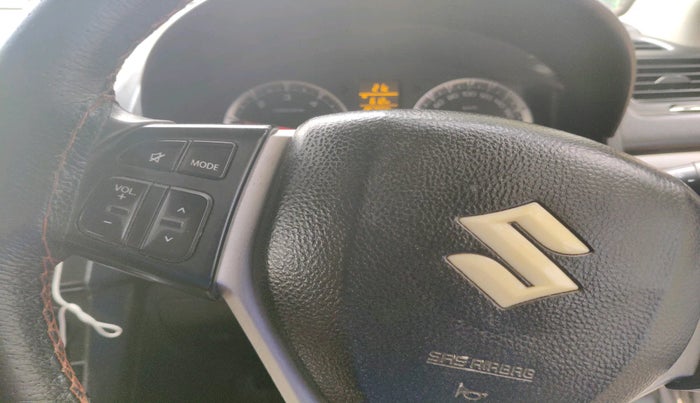 2013 Maruti Swift ZDI, Diesel, Manual, 2,67,554 km, interior