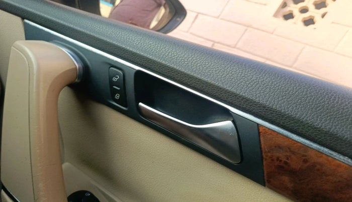 2012 Volkswagen Passat HIGHLINE DSG, Diesel, Automatic, 86,639 km, interior