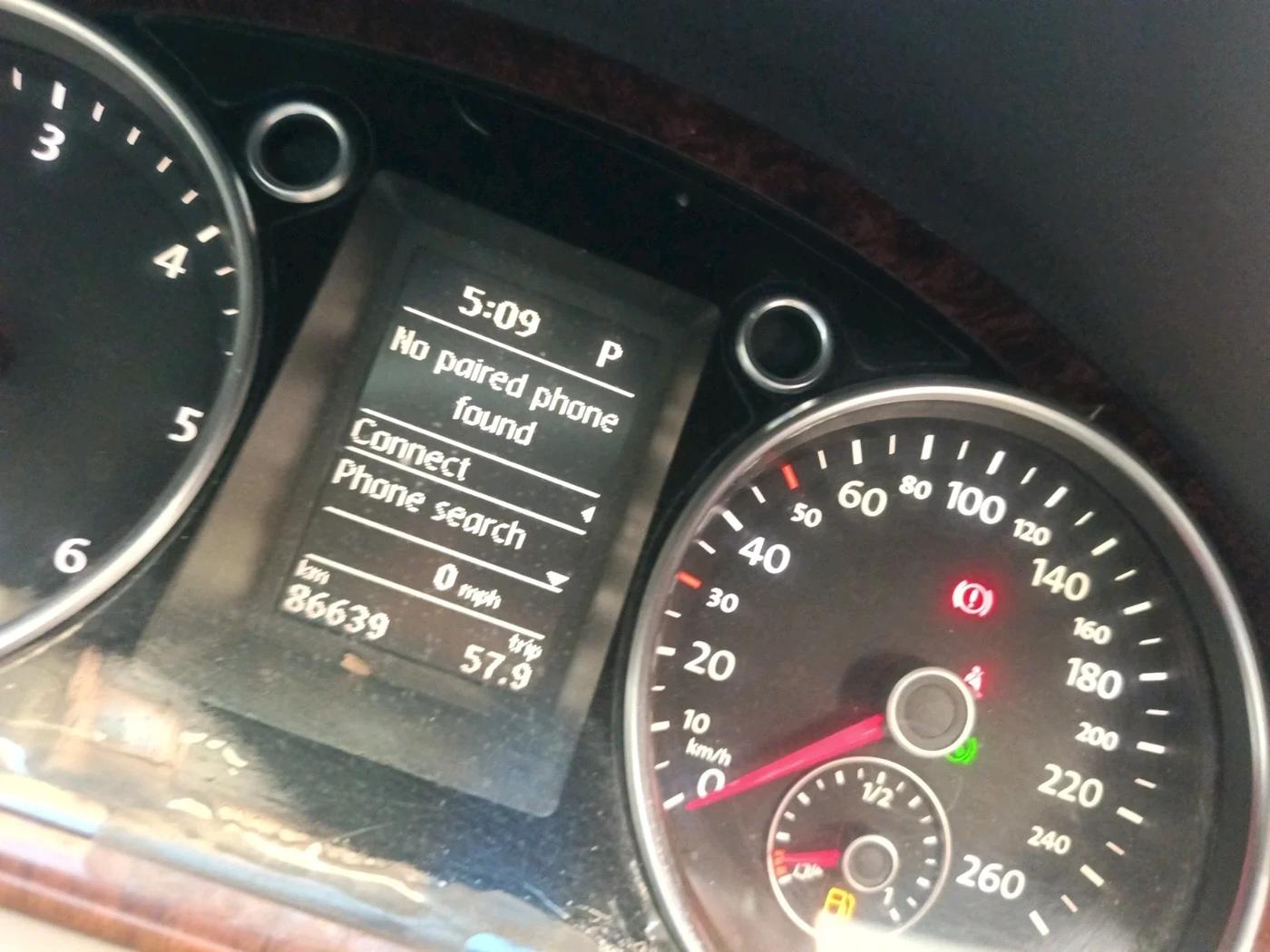 2012 Volkswagen Passat HIGHLINE DSG, Diesel, Automatic, 1,00,001 km, interior