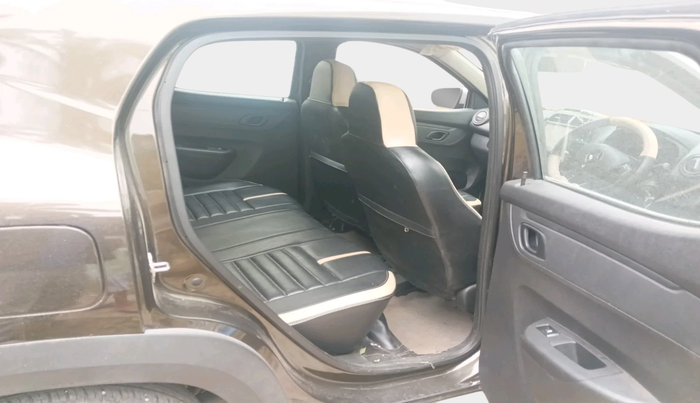 2023 Renault Kwid RXT 1.0, Petrol, Manual, 15,218 km, interior