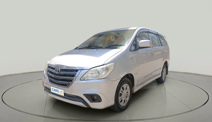 2014 Toyota Innova 2.5 GX 7 STR, Diesel, Manual, 98,887 km, exterior