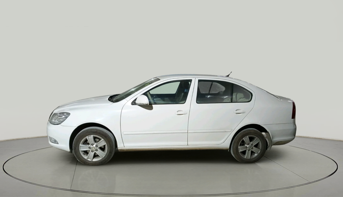 2012 Skoda Laura AMBIENTE 1.9 TDI MT, Diesel, Manual, 2,14,028 km, exterior