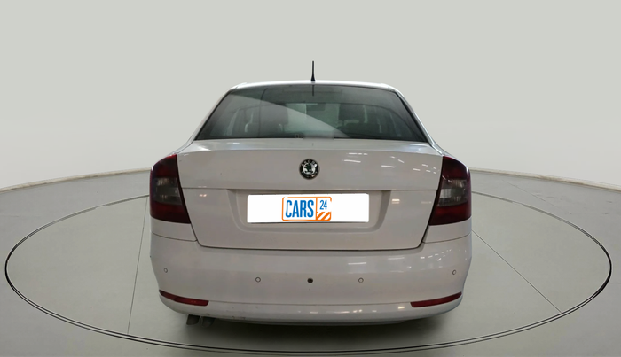 2012 Skoda Laura AMBIENTE 1.9 TDI MT, Diesel, Manual, 2,14,028 km, exterior